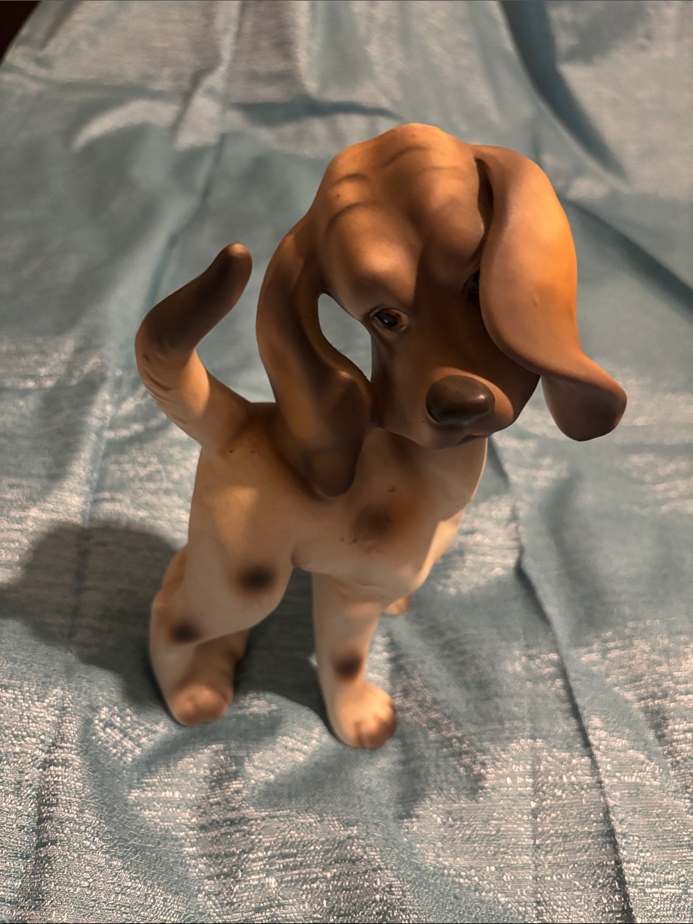 Leftons porcelain dog with spots retro make a great addition to any home